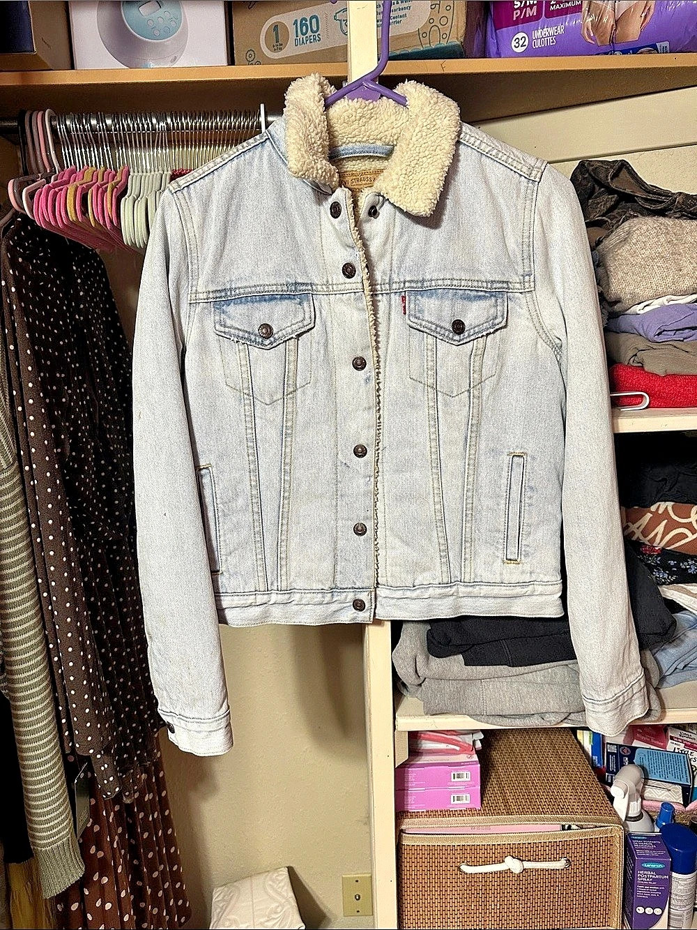 Levi's Premium Sherpa Trucker Jacket in Blue & White